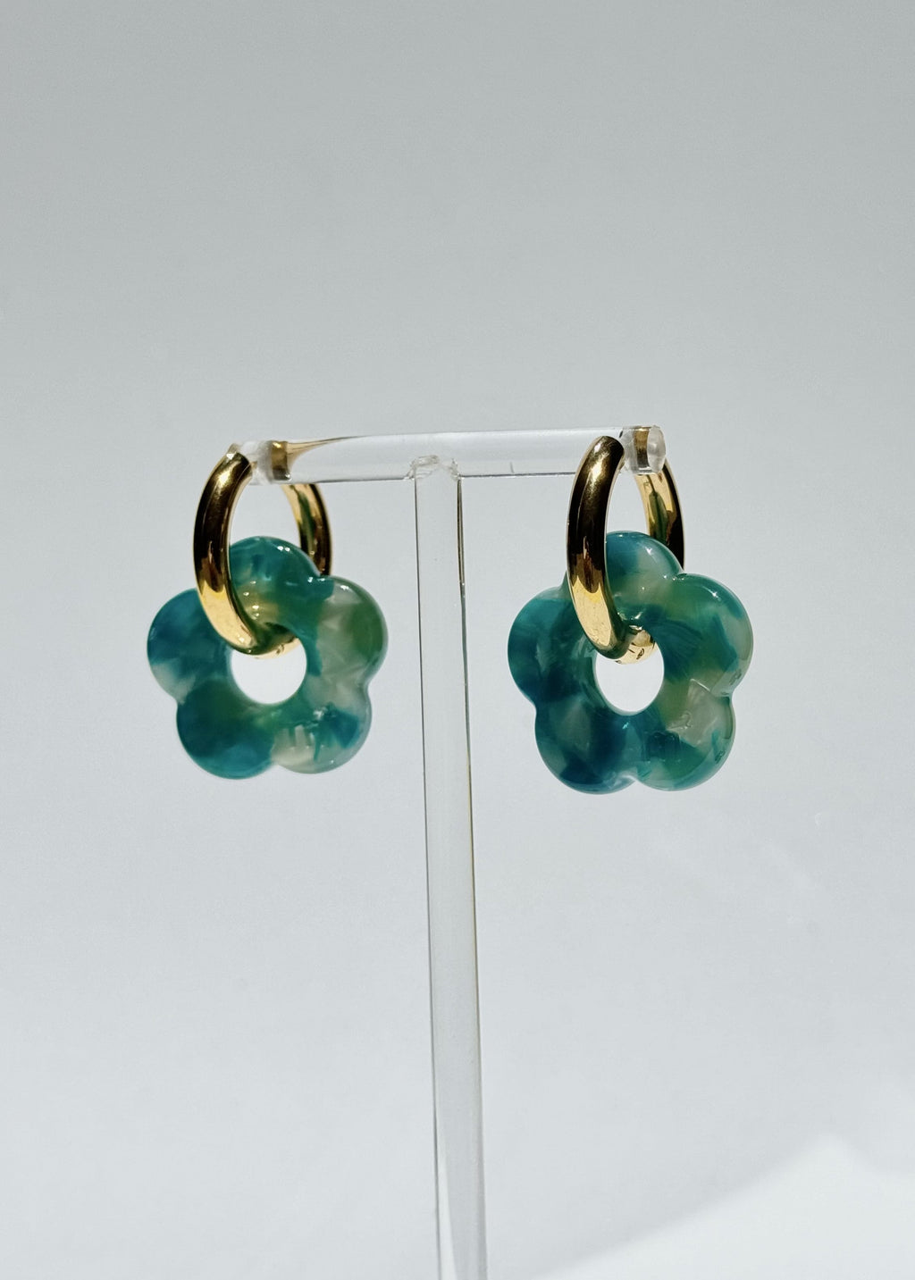FLOWERS EARRINGS - GREENISH