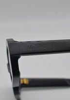 NERO / sunglasses