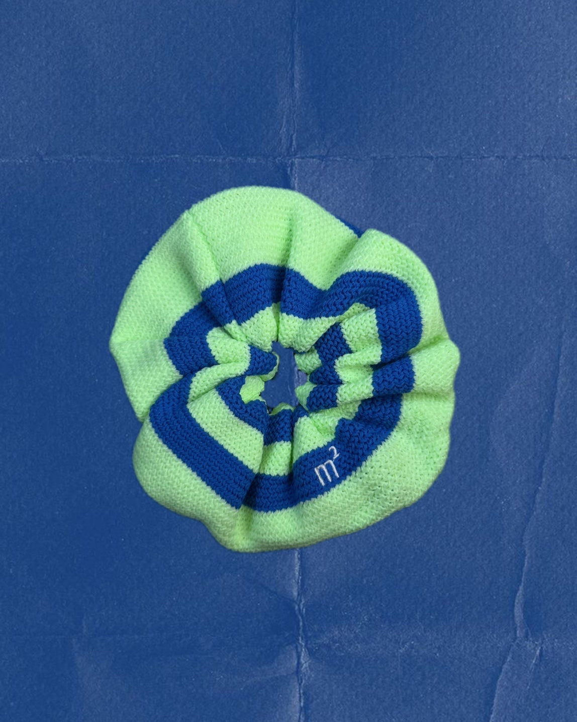KNITTED SCRUNCHIE - BLUE&ELECTRICGREEN